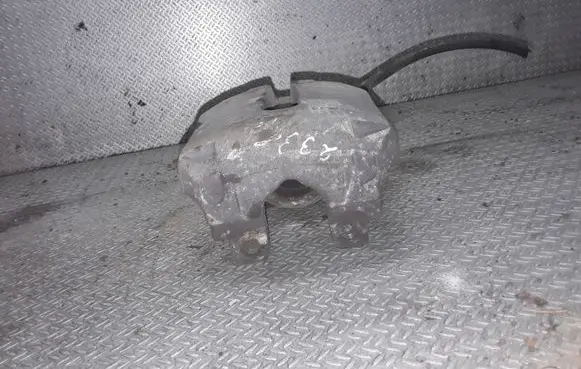 BMW 5 E39 Front brake caliper