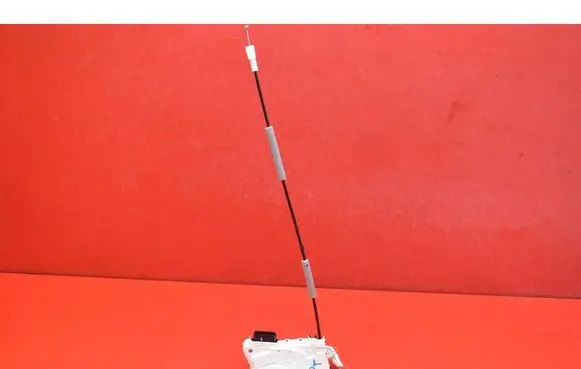 BMW X7 G07 Rear door lock A00067387