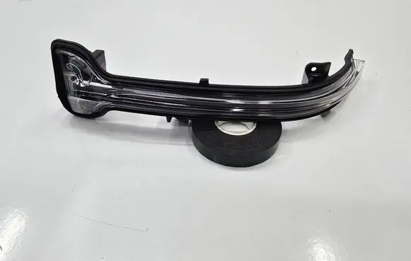 BMW 3 G20 G21 Mirror indicator light 63137498160