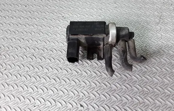 Volkswagen Phaeton Turbo solenoid valve 1J0906627C