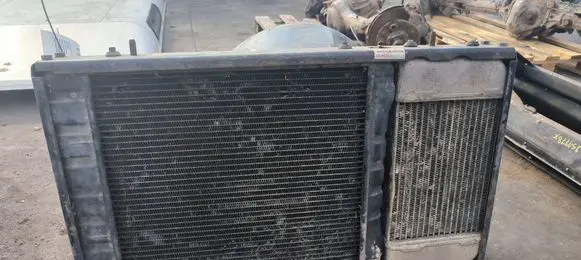 Land Rover Defender Coolant radiator