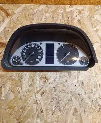 Mercedes-Benz B W245 Speedometer (instrument cluster) A1695404548 0263643345 A1695409611