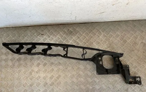 BMW X5 E70 Fender mounting bracket 7157990 10503410