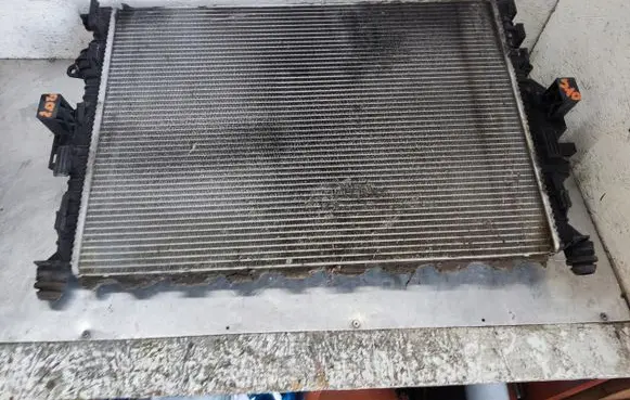 Ford Galaxy Coolant radiator