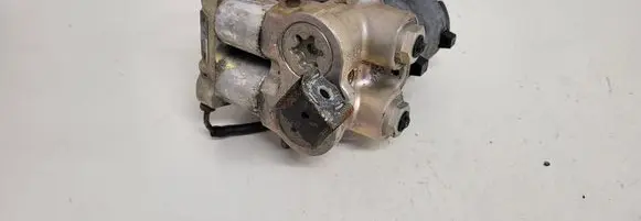 Mercedes-Benz E W124 ABS Pump 0265200043