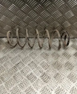 Volkswagen Polo Rear coil spring