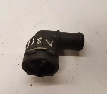 Audi A8 S8 D3 4E Engine coolant pipe/hose 1K0122291J