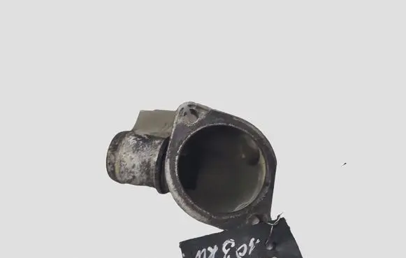 KIA Carens II Engine coolant pipe/hose