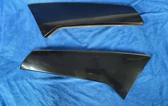 Opel Astra K Tailgate trim 39078189 39076823
