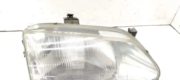 Renault Megane I Headlight/headlamp E24706
