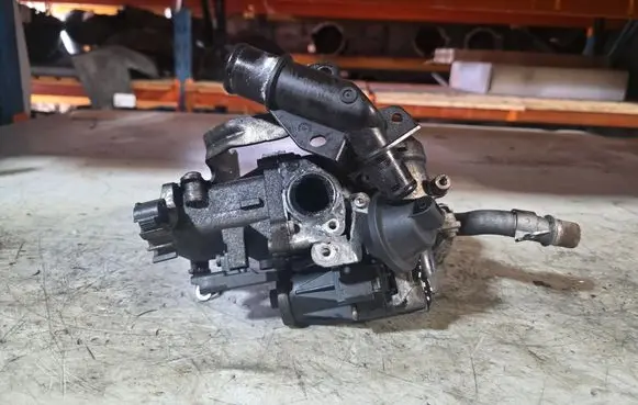 Ford Mondeo MK IV EGR valve cooler 50563902