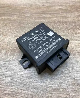 Audi A3 S3 8P Light module LCM 8P0907357A 5LA008379