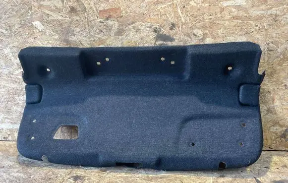 Volvo S60 Tailgate trim 39582052 1319557 25AU914