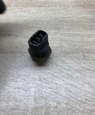 Volkswagen Golf IV Coolant temperature sensor 321959481C