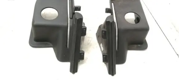 Renault Scenic III - Grand scenic III Seat belt trim 742360001R 742370001R