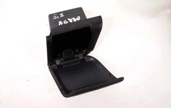 Opel Omega B1 Car ashtray 90379201