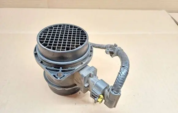 Suzuki SX4 S-Cross Mass air flow meter 0281006374 1380062M00 304860876