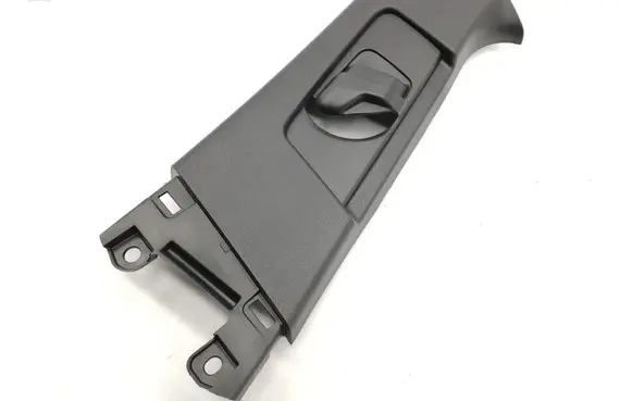 (B) pillar trim (bottom)