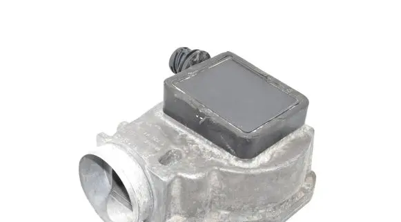 BMW 5 E34 Mass air flow meter 13621734655 1734655 17346559