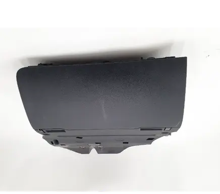 Glove box