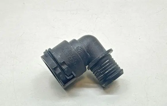 BMW 1 F20 F21 Engine coolant pipe/hose 7620687