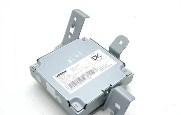 Nissan Navara D23 Camera control unit module 284A15JU0B EN4201P 0007967