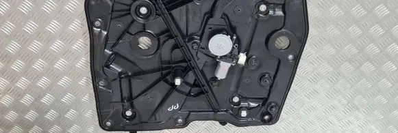 Nissan Murano Z51 Front door window regulator with motor