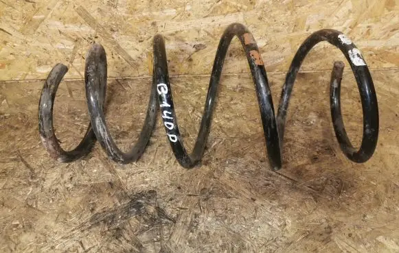 Toyota Verso Front coil spring