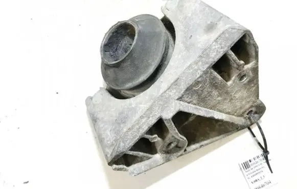 Audi A6 S6 C4 4A Engine mounting bracket 4A0199353A 443199379