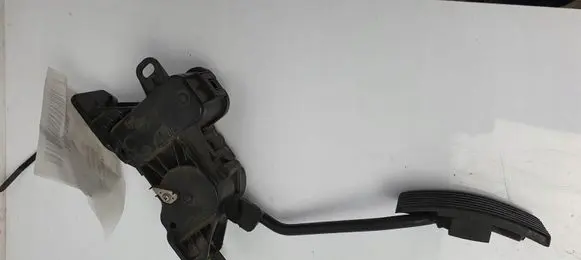Mitsubishi Pajero Accelerator throttle pedal 0618-0176