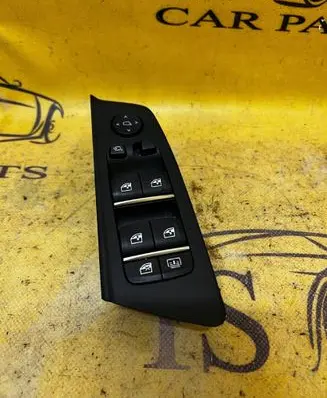 BMW 5 G30 G31 G38 Electric window control switch 6832733