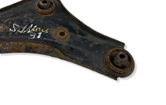 Nissan Leaf I (ZE0) Front lower control arm/wishbone 