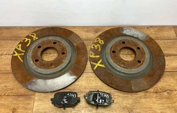 Ford Mustang VII Rear brake disc L1MC2A315PINYA L1MC2A315