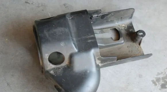 Iveco Daily 6th gen Steering wheel column trim 130KM