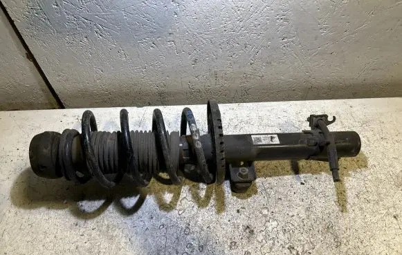Volkswagen Polo V 6R Front shock absorber/damper