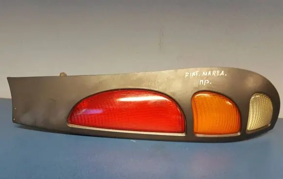 Fiat Marea Rear/tail lights D37240748