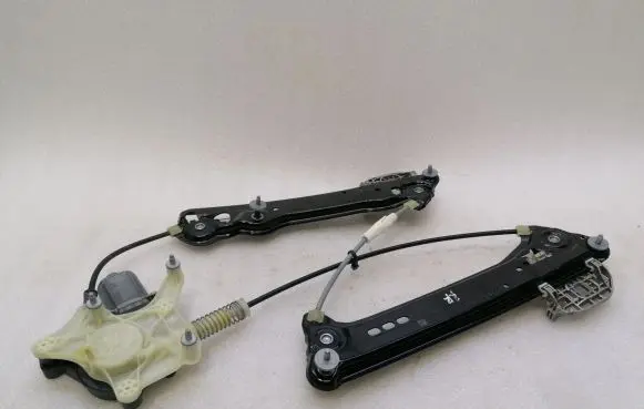 Porsche Taycan 9J1 Rear window lifting mechanism without motor 9J1839402C