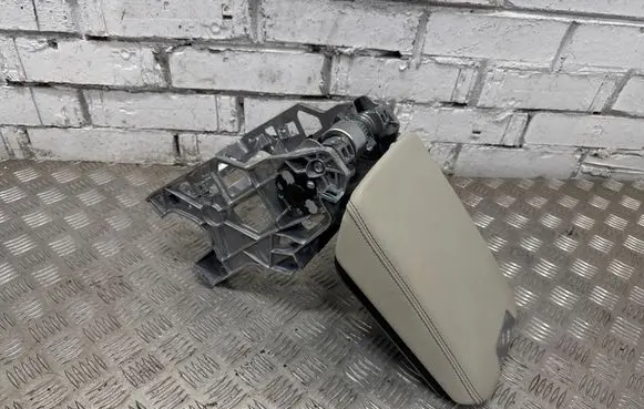 Audi A6 S6 C8 4K Armrest 4K0864283E