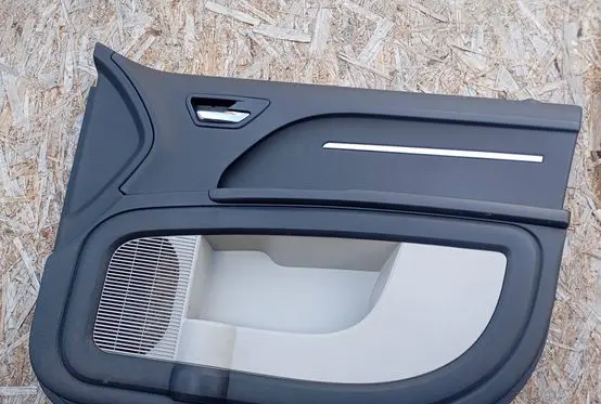 Dodge Journey Front door card panel trim 1HX901DVAC 100013141