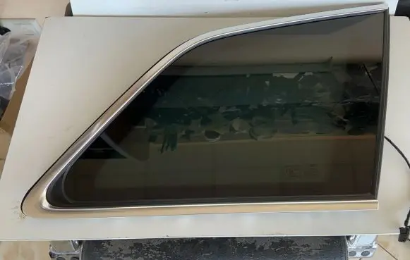 Audi Q7 4M Rear side window 4M0845298C 4M0845298CNVB 4M0845298
