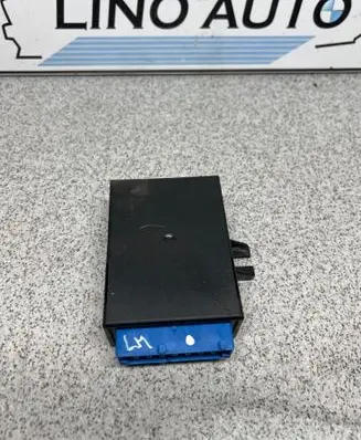 BMW 3 E36 Window wiper relay 61358357068