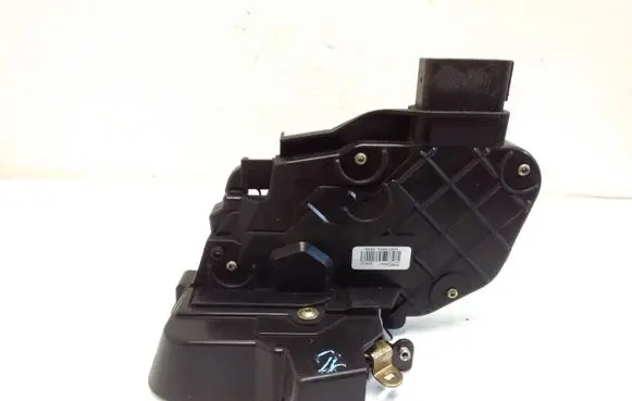 Ford Focus C-MAX Rear door lock 3M5AR26412EM