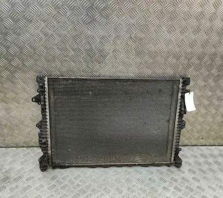 Land Rover Discovery Sport Coolant radiator GJ328K230AA GJ3219E839AC