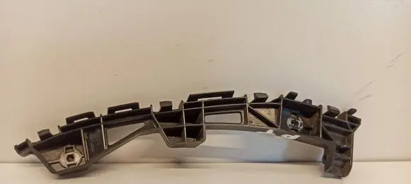 Suzuki Swift III Rear bumper mounting bracket 71821-53R0
