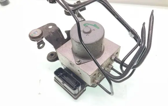 Ford Galaxy ABS Pump 8G912C405AB