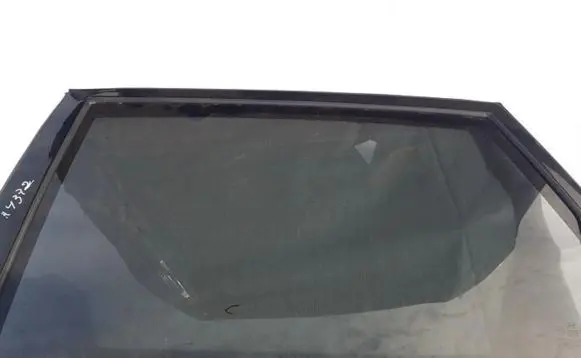 Hyundai Tucson JM Rear door window glass