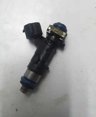 Audi A5 8T 8F Fuel injector 06H906031 0280158235