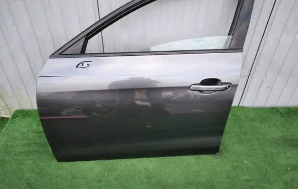 Audi A4 S4 B9 8W Front door
