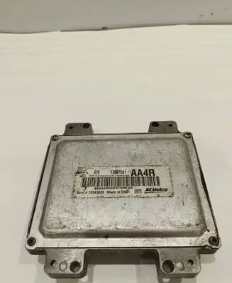 Opel Astra J Engine control unit/module 12647241 12643636