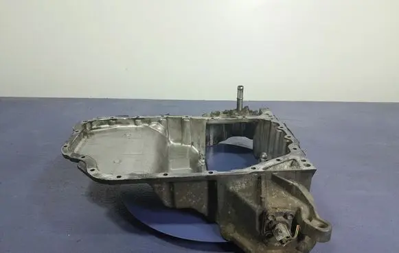 Lexus IS 220D-250-350 Oil sump 1211126030